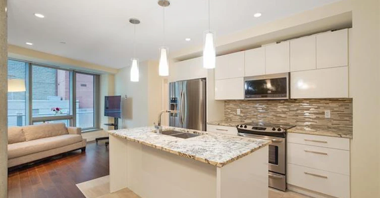 306-11969 Jasper Avenue, Edmonton, AB, T5K 0P1 - 30