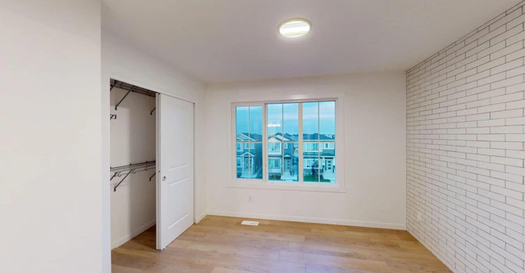 7032 Rosenthal Drive Northwest, Edmonton, AB, T5T 7L4 - 9