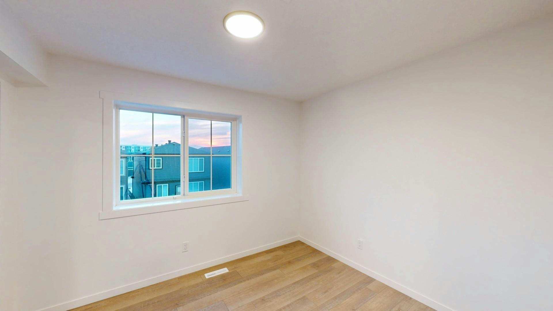 7032 Rosenthal Drive Northwest, Edmonton, AB, T5T 7L4 - 7