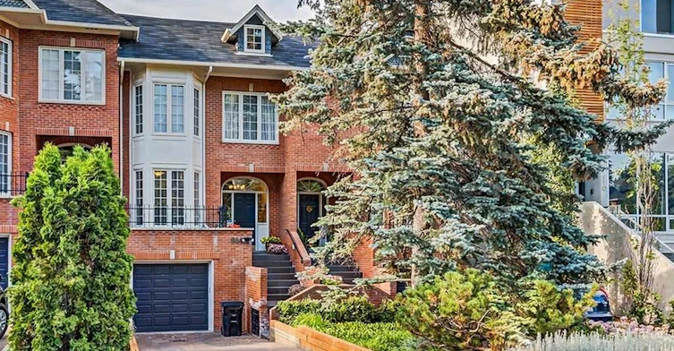 914-914 Royal Avenue Southwest, Calgary, AB, T2T 0L5