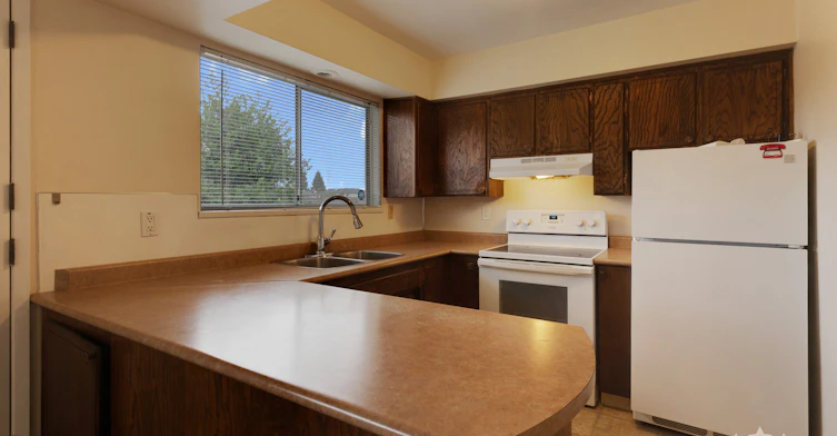 Duplex-1060 Fell Avenue, Burnaby, BC, V5B 3Y6 - 7
