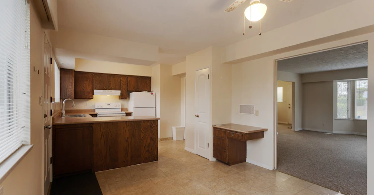 Duplex-1060 Fell Avenue, Burnaby, BC, V5B 3Y6 - 6