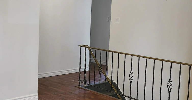 2-110 Wilson Street West, Hamilton, ON, L9G 1N3 - 6