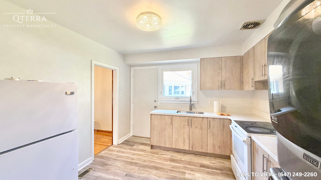 1-3 Bondhead Place, Toronto, ON, M9V 2L9 - 4