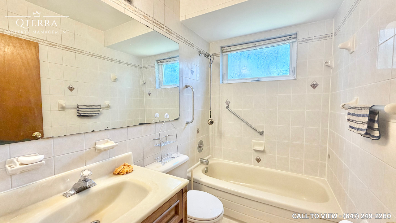 1-3 Bondhead Place, Toronto, ON, M9V 2L9 - 8