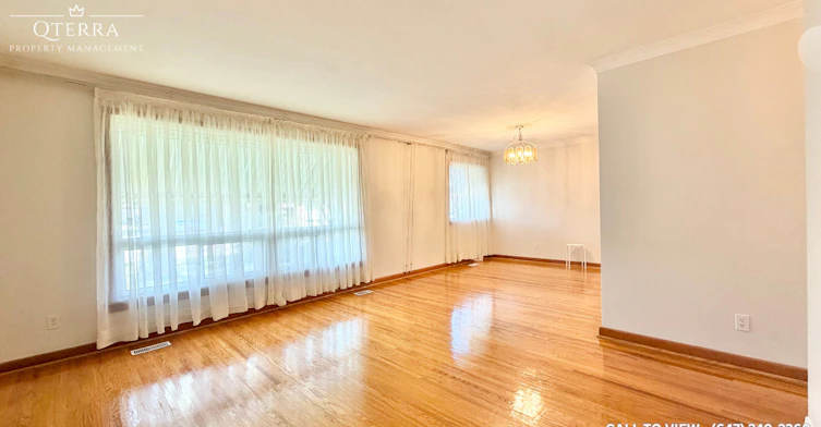 1-3 Bondhead Place, Toronto, ON, M9V 2L9