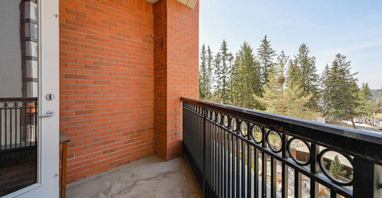 305-10108 125 Street Northwest, Edmonton, AB, T5N 4B6 - 30
