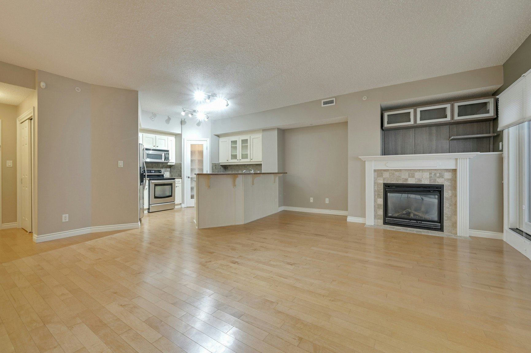 305-10108 125 Street Northwest, Edmonton, AB, T5N 4B6 - 26