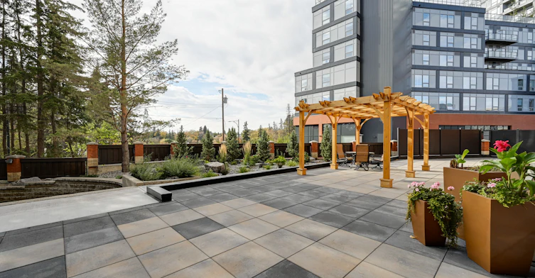 305-10108 125 Street Northwest, Edmonton, AB, T5N 4B6 - 4