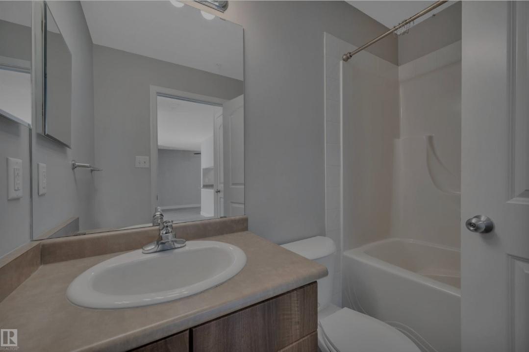50 Woodsmere Close, Fort Saskatchewan, AB, T8L 4N9 - 9