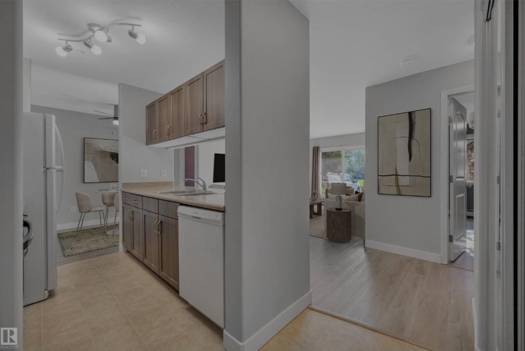 50 Woodsmere Close, Fort Saskatchewan, AB, T8L 4N9 - 3
