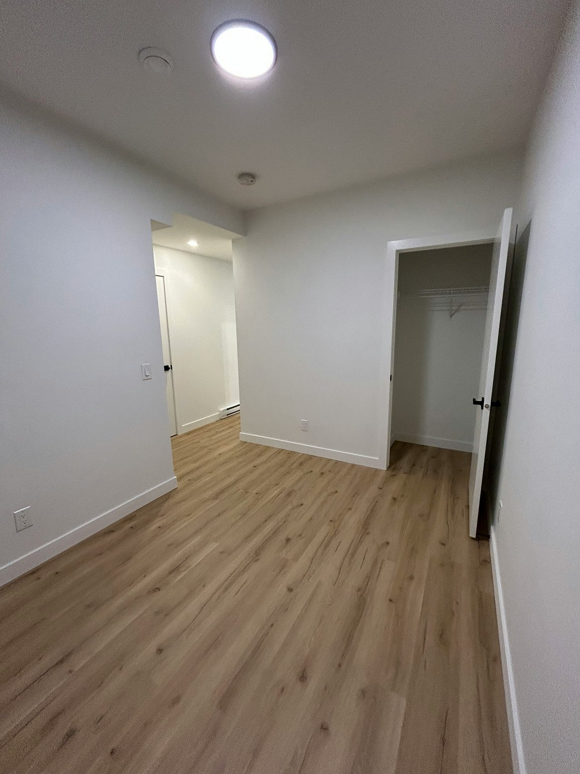 4929R-2202 49 Avenue Southwest, Calgary, AB, T2T 2V7 - 8