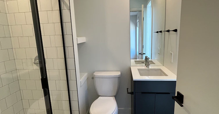 2206-2202 49 Avenue Southwest, Calgary, AB, T2T 2V7 - 9