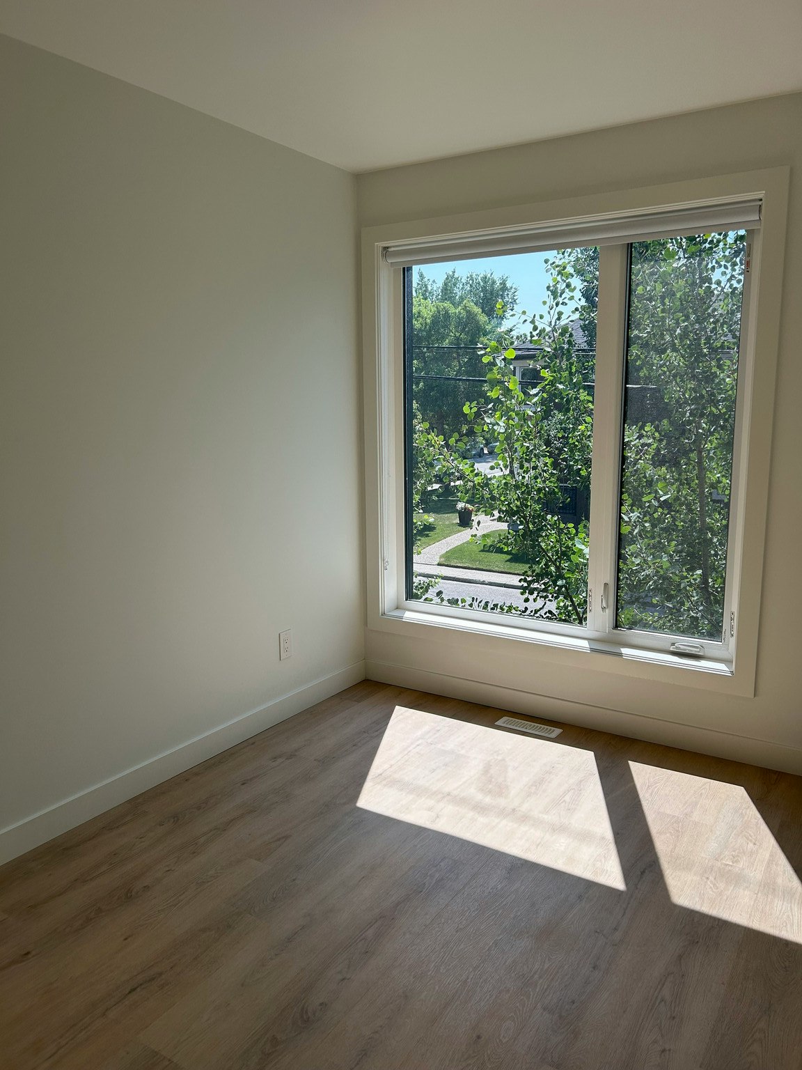 2206-2202 49 Avenue Southwest, Calgary, AB, T2T 2V7 - 12