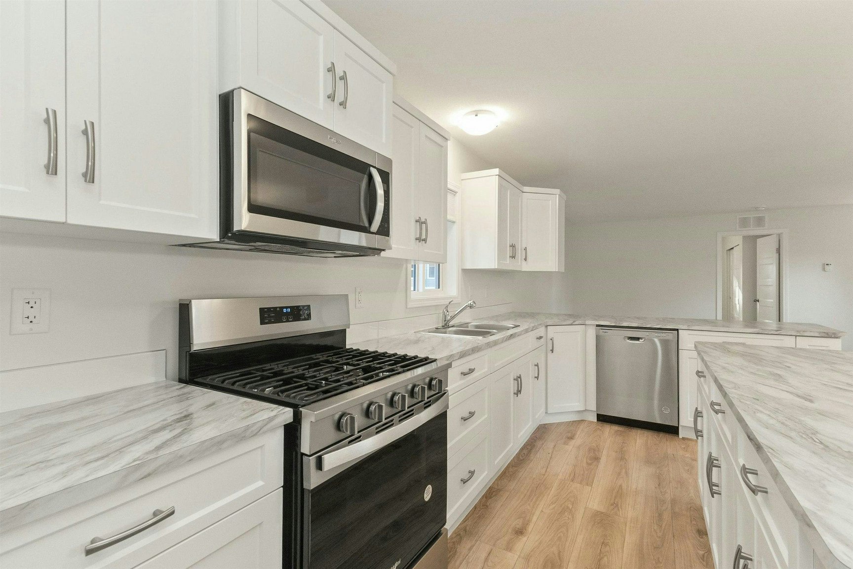 19-24330 Fraser Highway, Langley, BC, V4W 2V1 - 5
