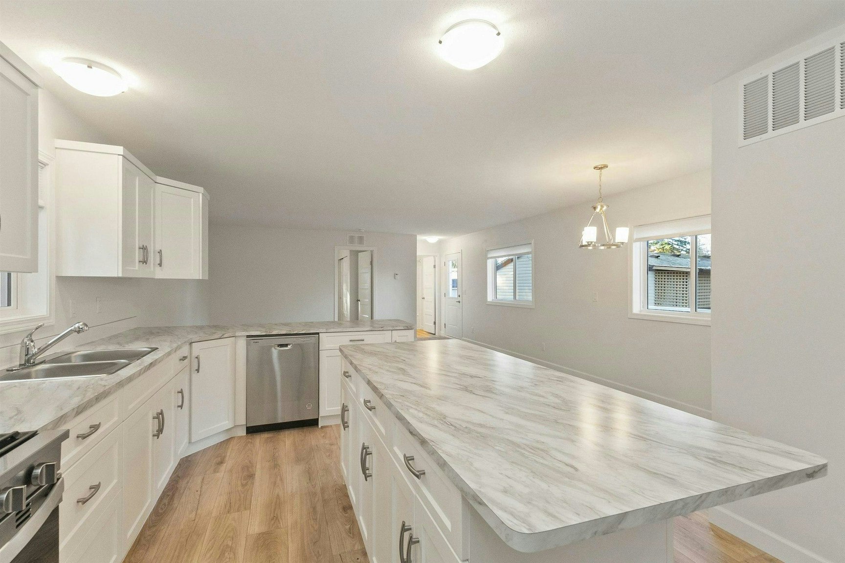 19-24330 Fraser Highway, Langley, BC, V4W 2V1 - 12