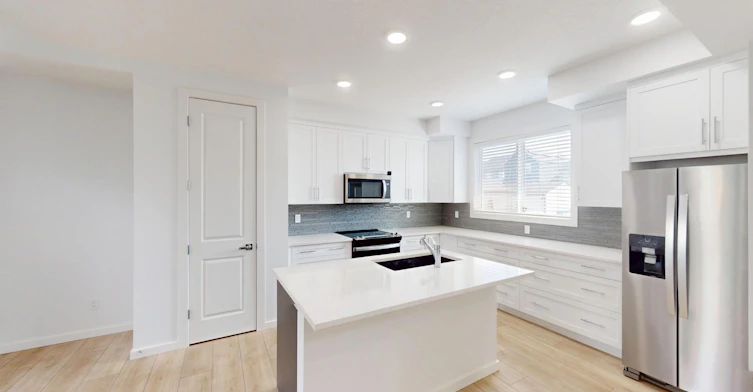 42A Heirloom Manor Se, Calgary, AB, T3S 0H2 - 4