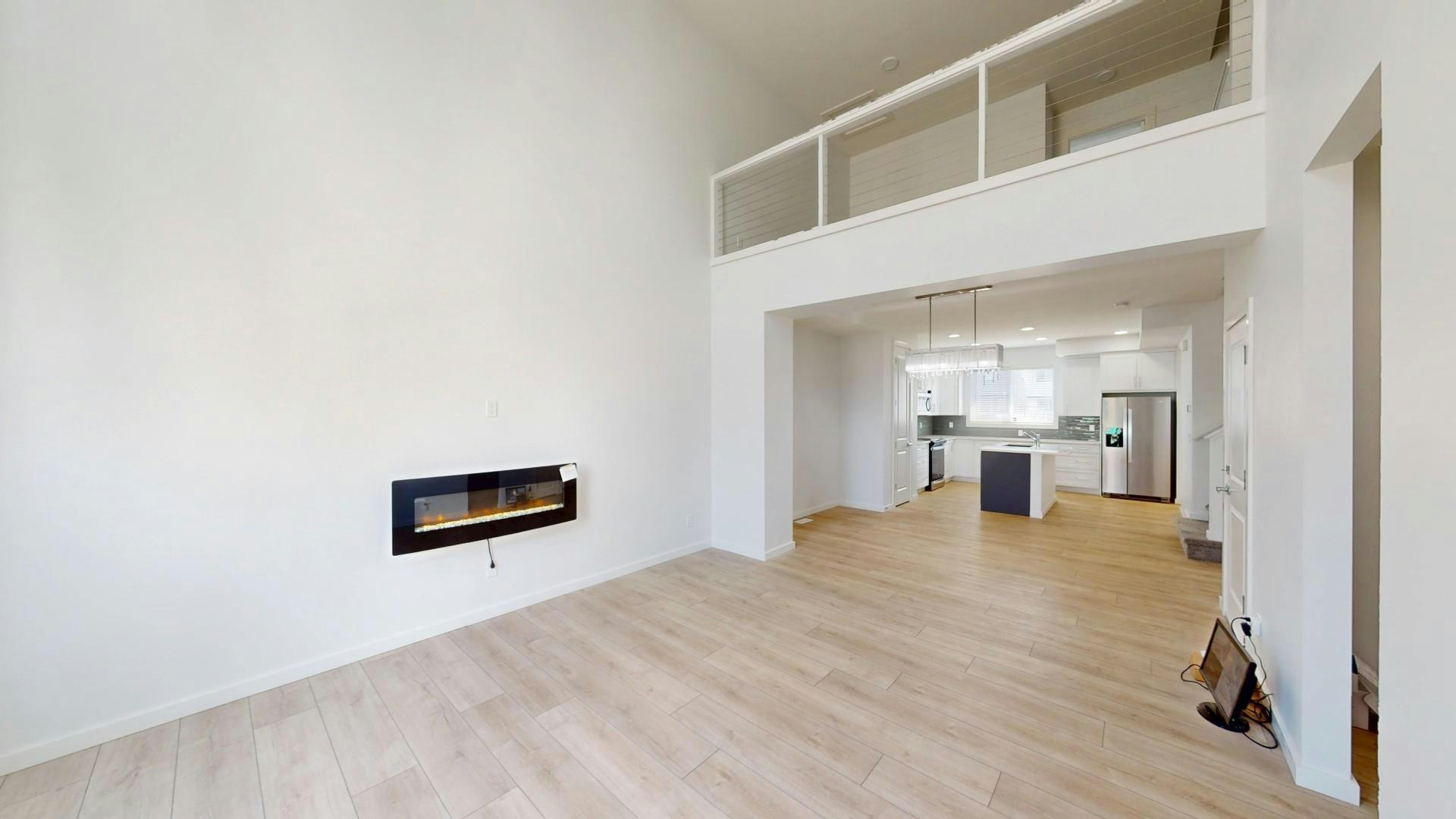 42A Heirloom Manor Se, Calgary, AB, T3S 0H2 - 3