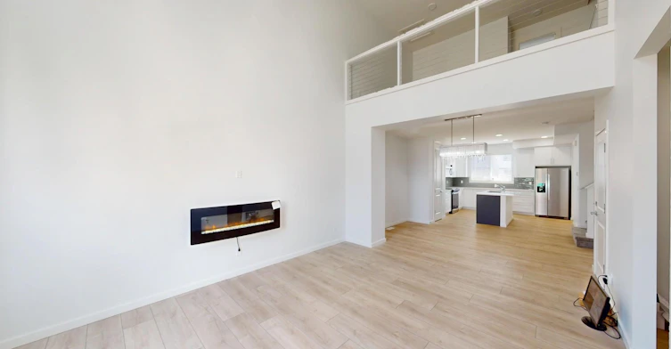 42A Heirloom Manor Se, Calgary, AB, T3S 0H2 - 3