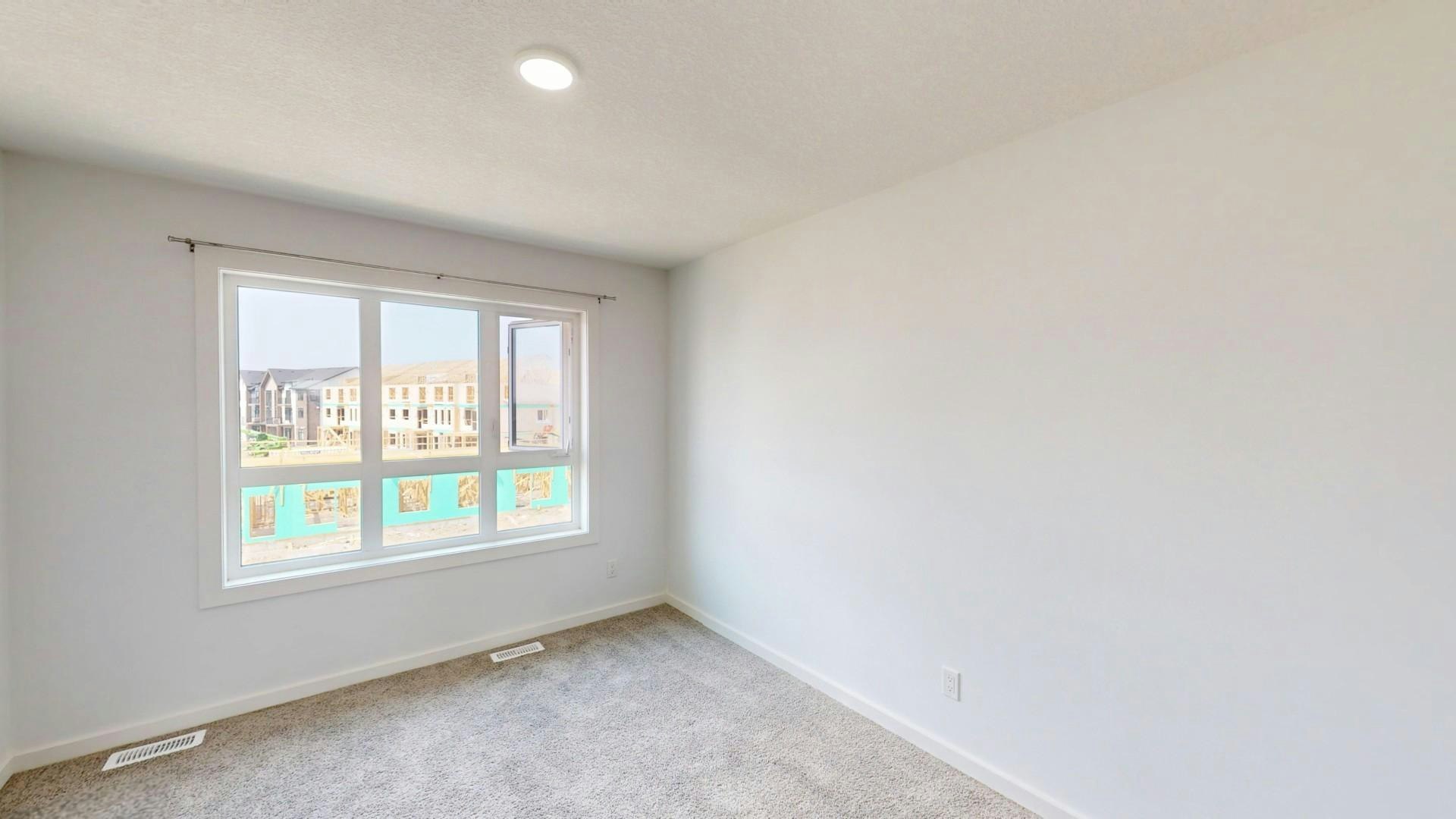 42A Heirloom Manor Se, Calgary, AB, T3S 0H2 - 13