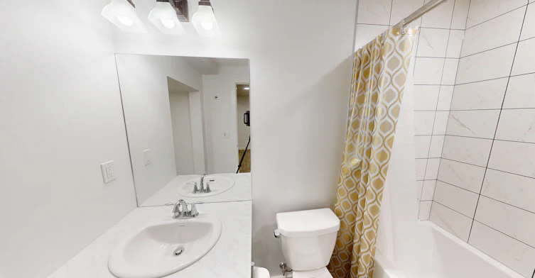 42B Heirloom Manor SE, Calgary, AB, T3S 0H2 - 5