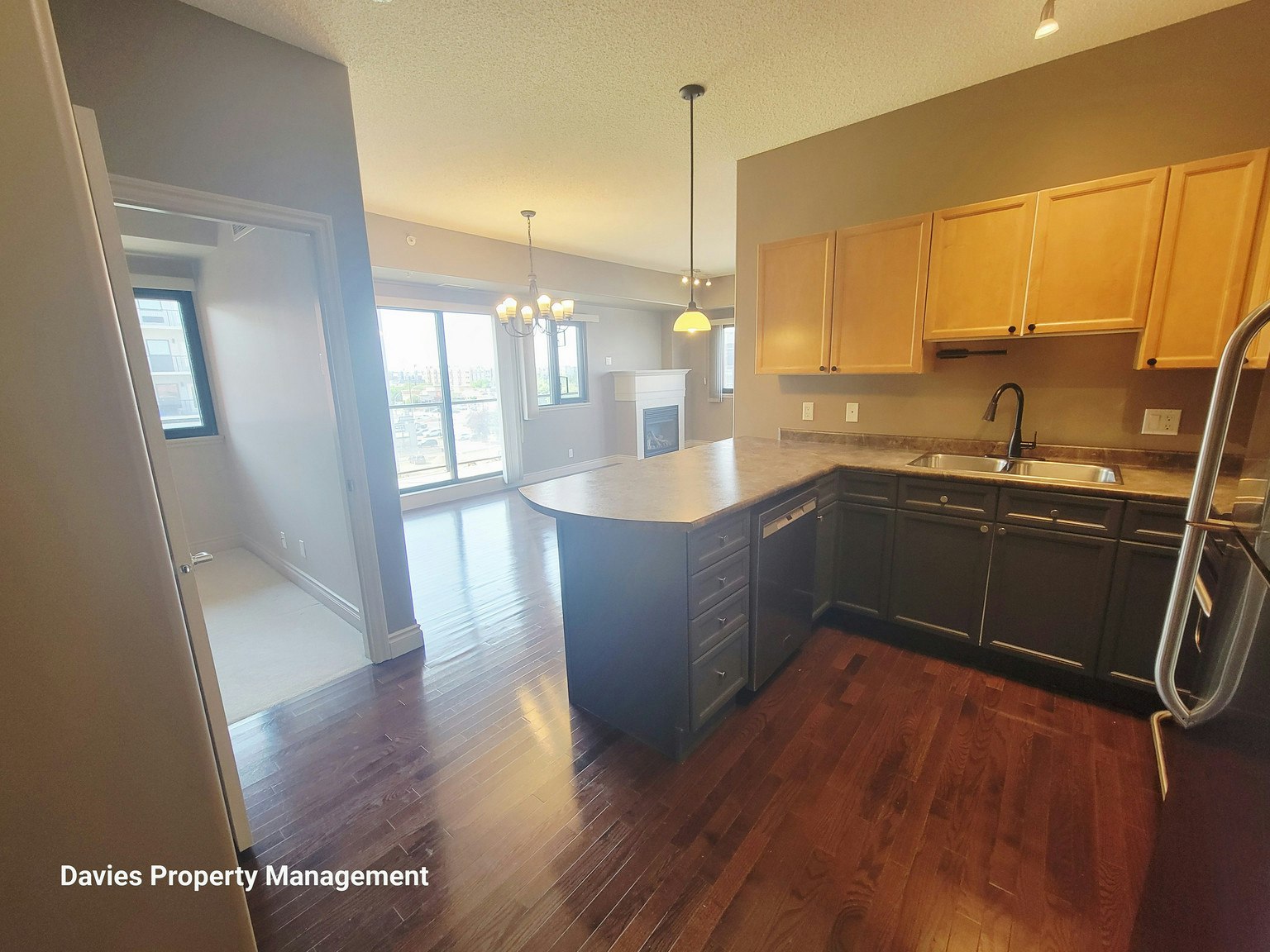 508-10319 111 Street Northwest, Edmonton, AB, T5K 0A2 - 2