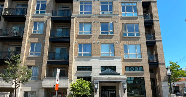 506-429 Kent Street, Ottawa, ON, K2P 1B5