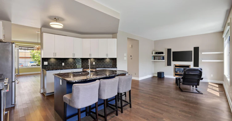 12 Westwinds Place, Ottawa, ON, K2G 6L1 - 7