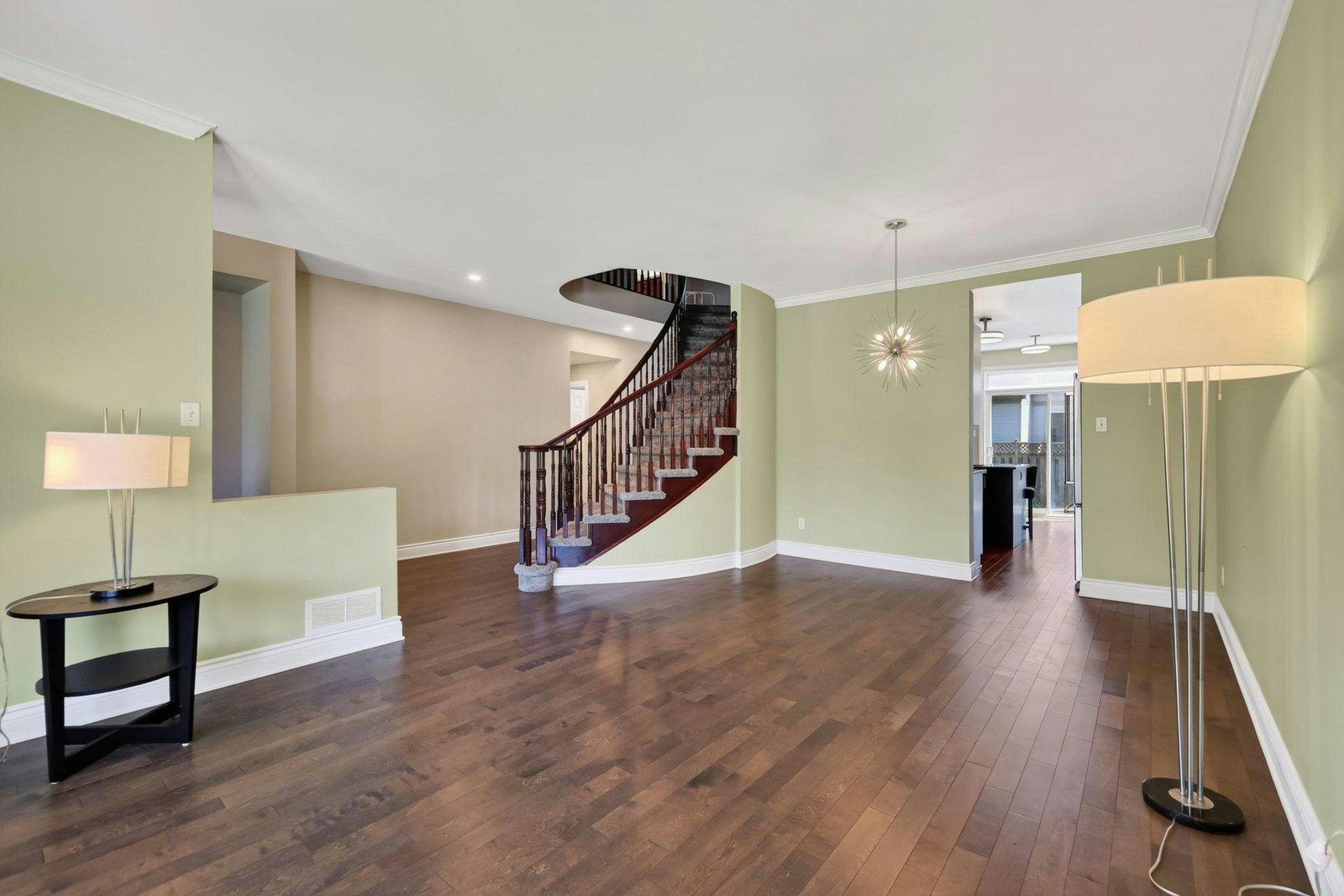 12 Westwinds Place, Ottawa, ON, K2G 6L1 - 4