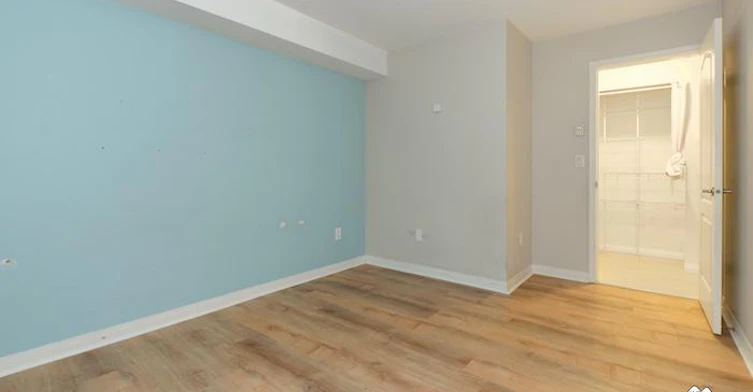 2621 Quebec Street, Vancouver, BC, V5T 3A6 - 14