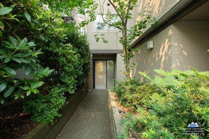 2621 Quebec Street, Vancouver, BC, V5T 3A6 - 21