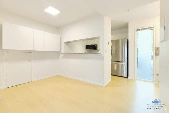 2621 Quebec Street, Vancouver, BC, V5T 3A6 - 3
