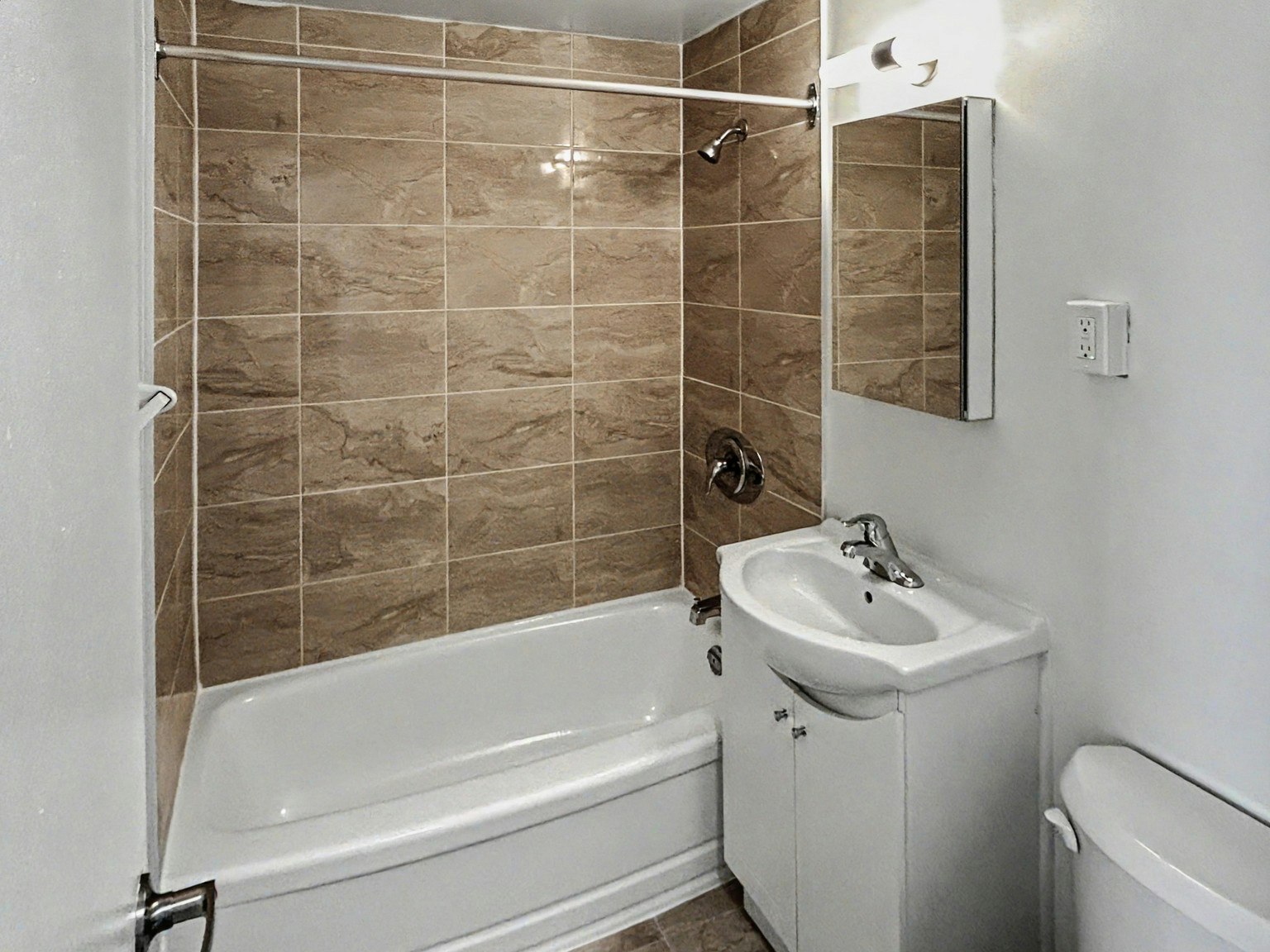 18 The Donway East, Toronto, ON, M3C 1X9 - 6