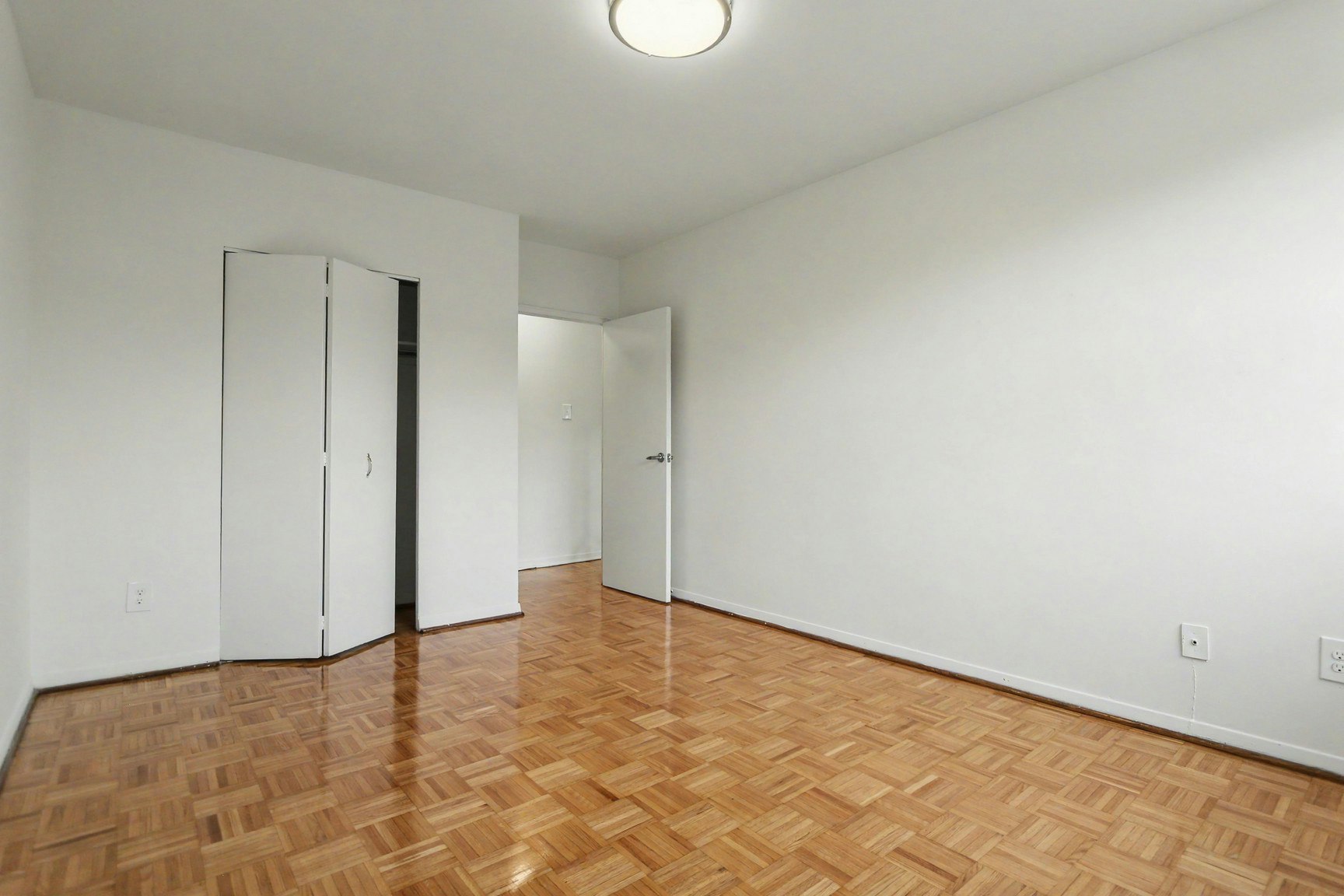 18 The Donway East, Toronto, ON, M3C 1X9 - 10