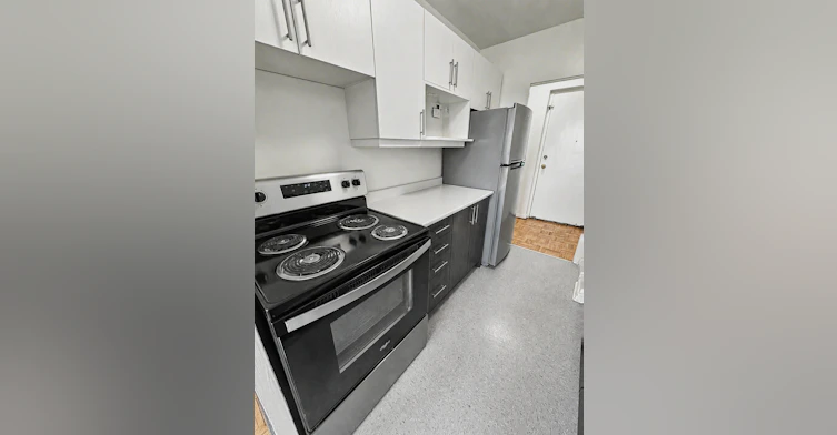 18 The Donway East, Toronto, ON, M3C 1X9 - 7