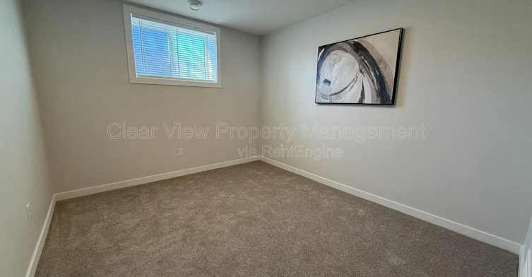 B2-916-936 40 Avenue North, Lethbridge, AB, T1H 7G9 - 16