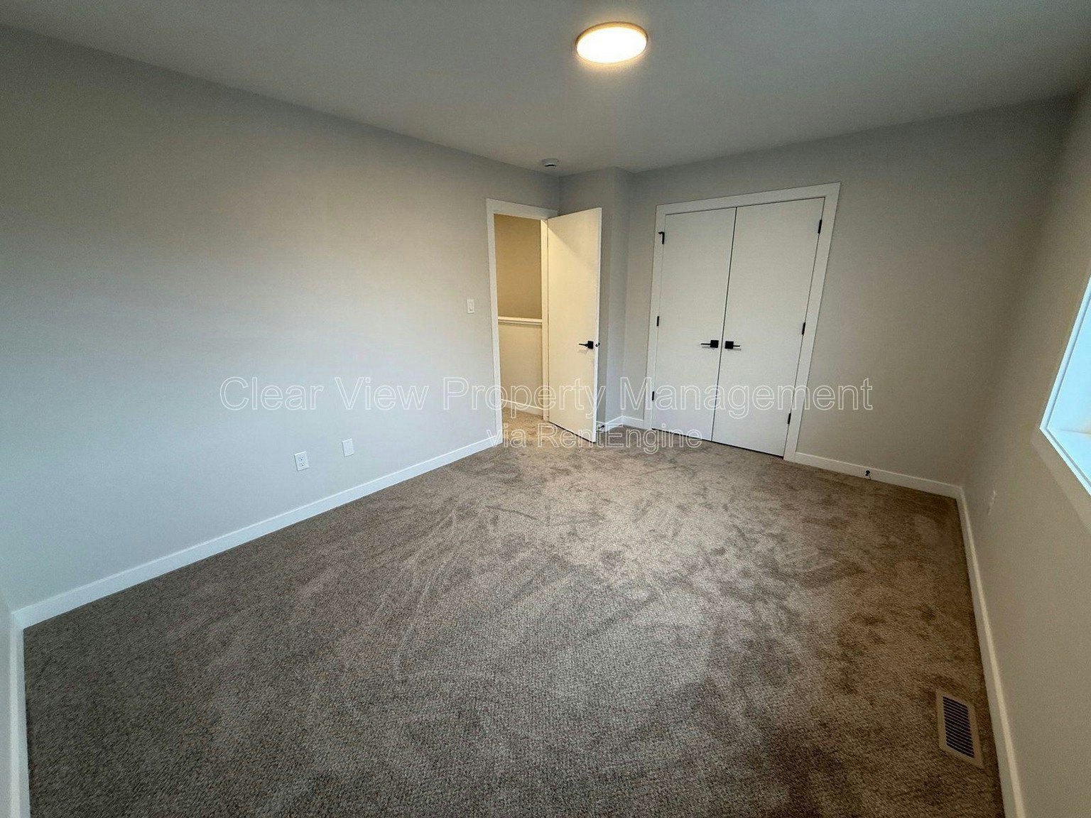 4-920-936 40 Avenue North, Lethbridge, AB, T1H 7G9 - 9