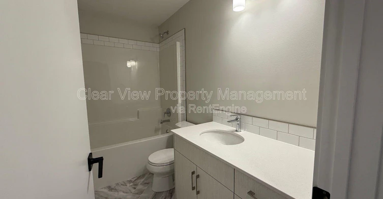 4-920-936 40 Avenue North, Lethbridge, AB, T1H 7G9 - 7