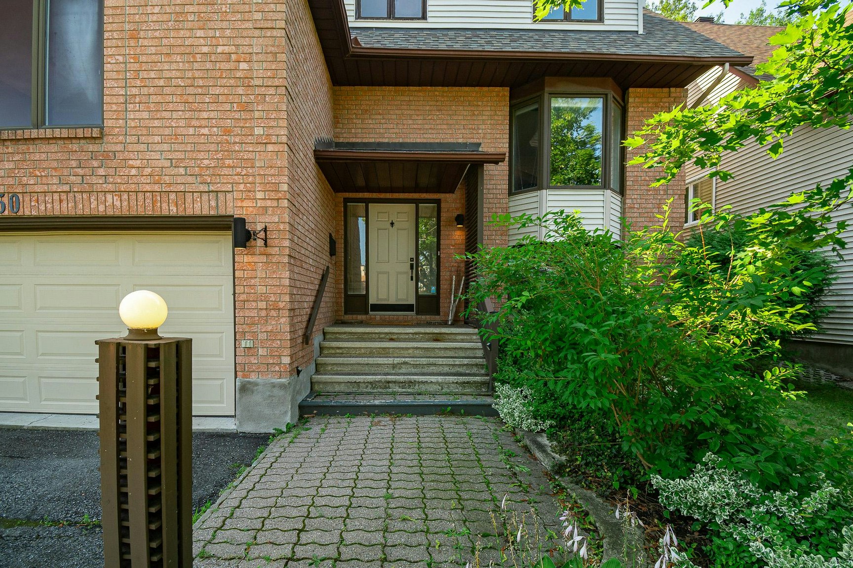 6550 Richer Drive, Ottawa, ON, K1C 3G4 - 2