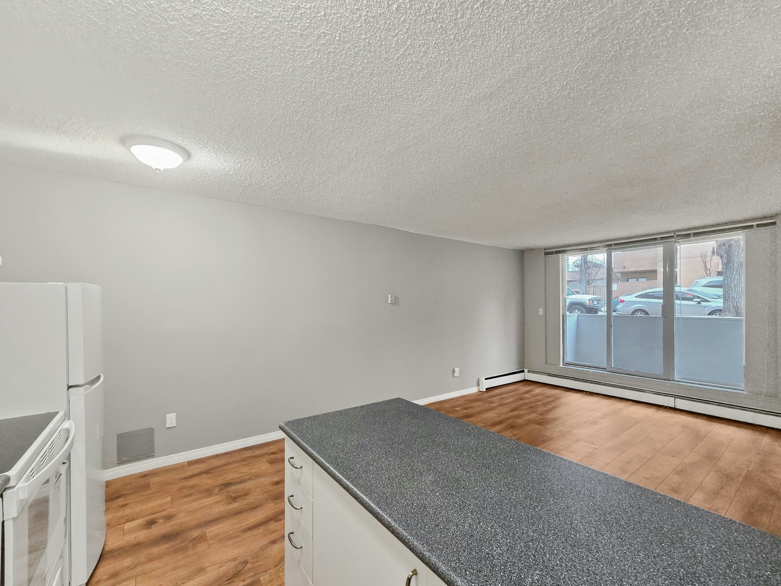 1337 13 Avenue Southwest, Calgary, AB, T3C 0T4 - 2