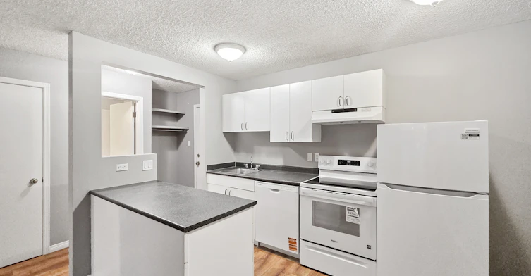 1337 13 Avenue Southwest, Calgary, AB, T3C 0T4 - 4