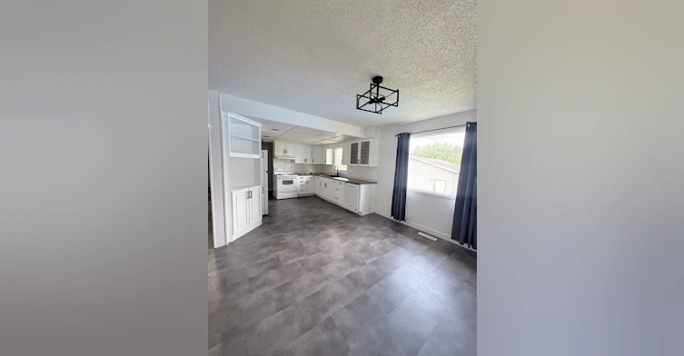 242 Carleton Drive, Saskatoon, SK, S7H 4C1 - 10