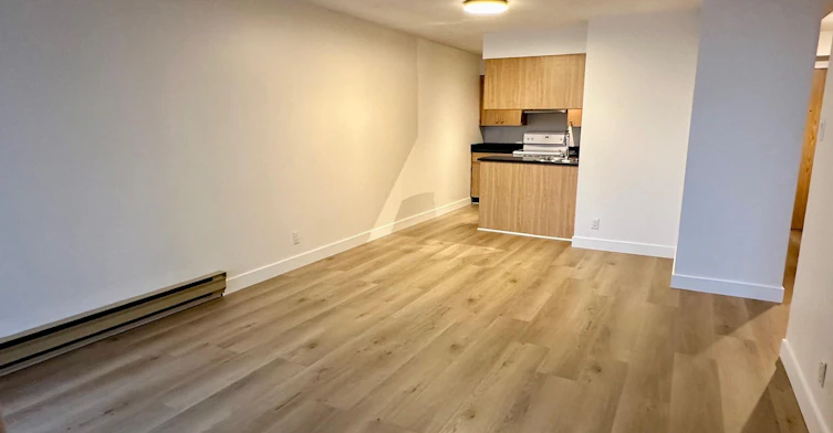 1105-9521 Cardston Court, Burnaby, BC, V3N 4R8 - 6