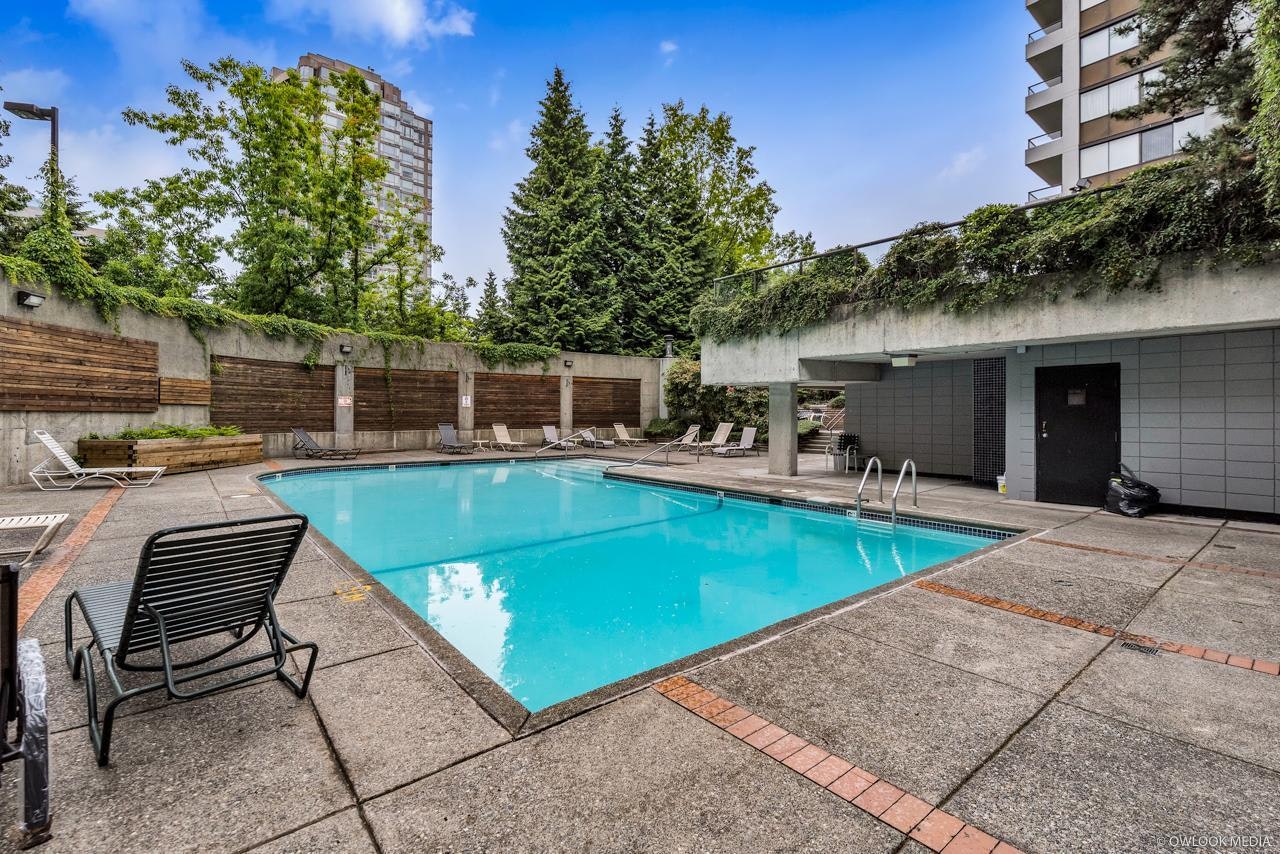1105-9521 Cardston Court, Burnaby, BC, V3N 4R8 - 20