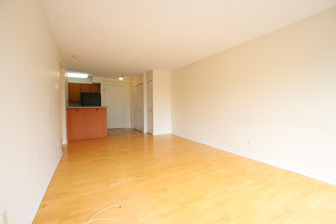 403-225 Alvin Road, Ottawa, ON, K1K 4H6 - 3
