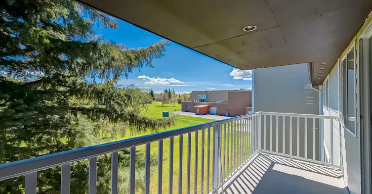 B104-20 Berkeley Place W, Lethbridge, AB, T1K 4W1 - 8