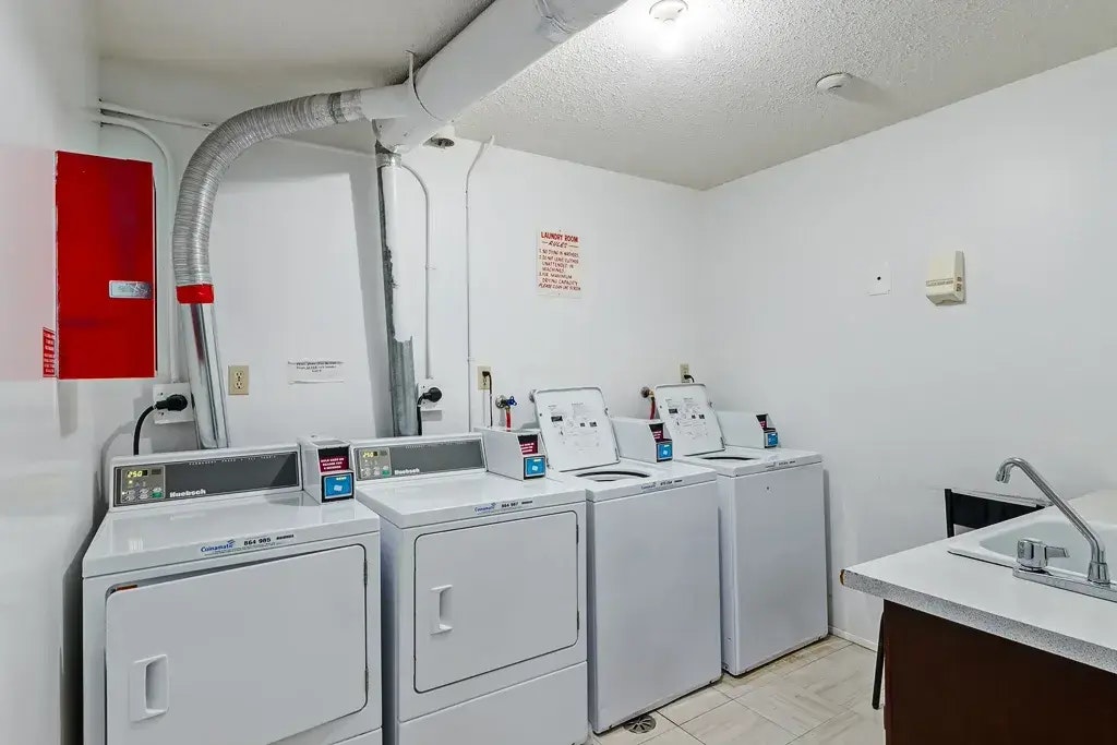 A301-20 Berkeley Place W, Lethbridge, AB, T1K 4W1 - 10