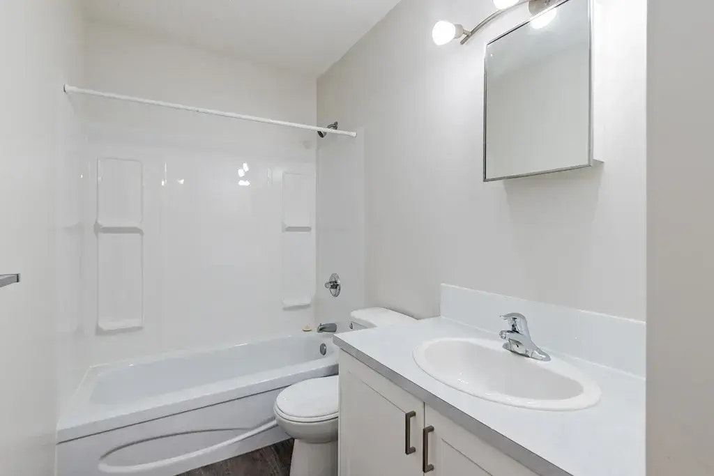 A301-20 Berkeley Place W, Lethbridge, AB, T1K 4W1 - 7