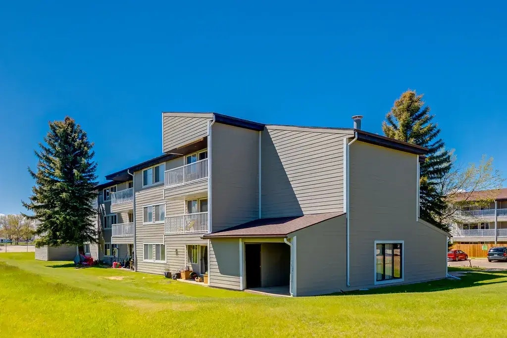 A301-20 Berkeley Place W, Lethbridge, AB, T1K 4W1 - 11