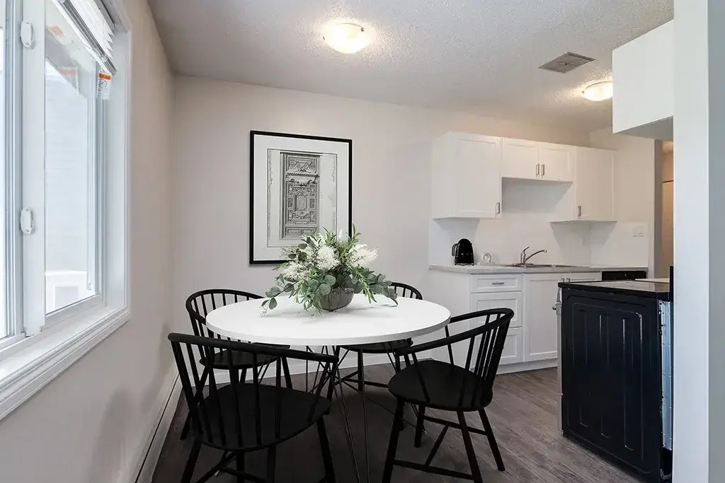 A301-20 Berkeley Place W, Lethbridge, AB, T1K 4W1 - 4